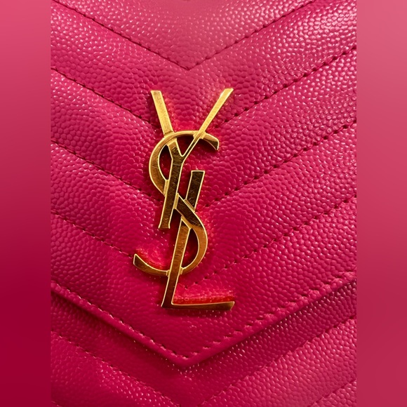 CASSANDRE MATELASSÉ CHAIN WALLET IN GRAIN DE POUDRE EMBOSSED LEATHER - Picture 2 of 5